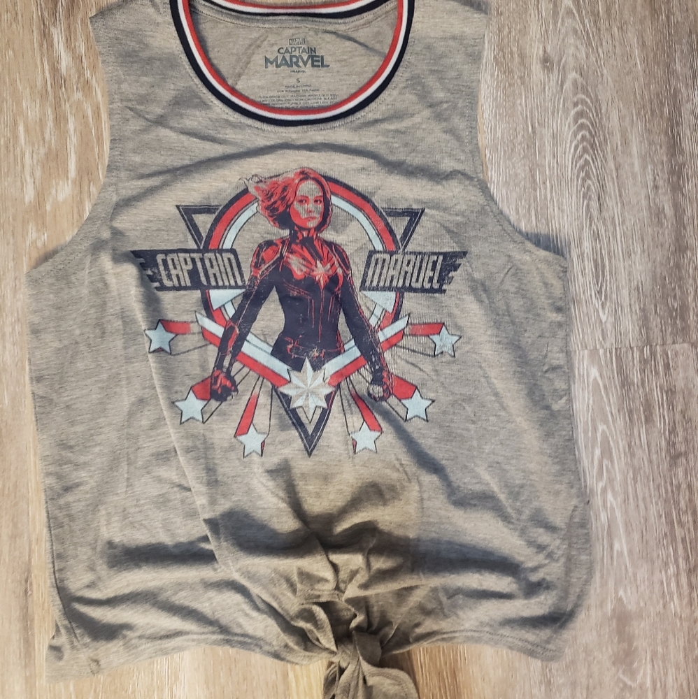 Womens Captain Mavel shirt